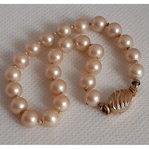 Marvella Faux pearl individually hand knotted Bracelet